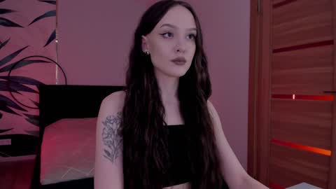 Snapshot of mistress_mialibra chatting on 1, 12, 2024 Mistress Mia online show from 1, 12, 2024