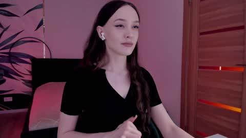 Snapshot of mistress_mialibra chatting on 2, 2, 2025 Mistress Mia online show from 2, 2, 2025