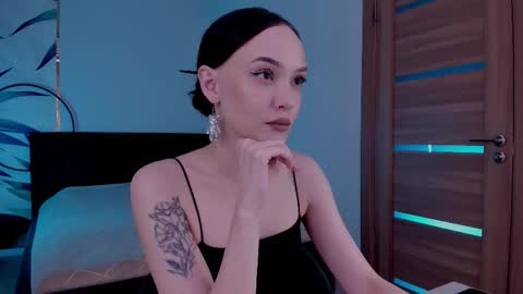 Snapshot of mistress_mialibra chatting on 12, 9, 2025 Mistress Mia online show from 12, 9, 2025