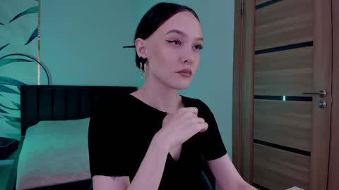 Snapshot of mistress_mialibra chatting on 7, 10, 2025 Mistress Mia online show from 7, 10, 2025