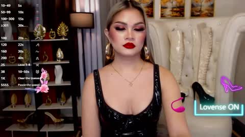 Snapshot of mistressathenna chatting on 22, 5, 2026 mistressathenna online show from 22, 5, 2026