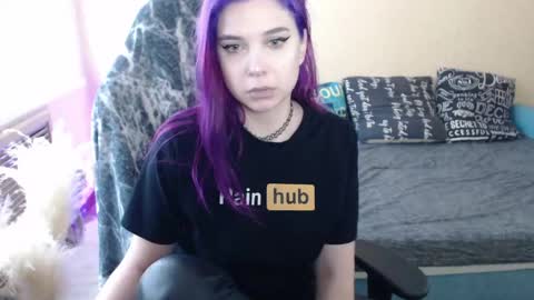 Miss Bailey online show from 13, 4, 2026