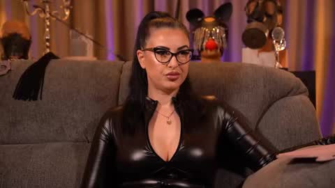 Mistress Kelly online show from 21, 12, 2025