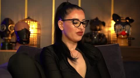 Mistress Kelly online show from 16, 3, 2026