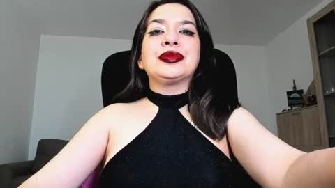 YourGoddessM online show from 5, 7, 2026