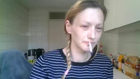 Snapshot of mistressmilly32 chatting on 22, 5, 2026 mistressmilly32 online show from 22, 5, 2026