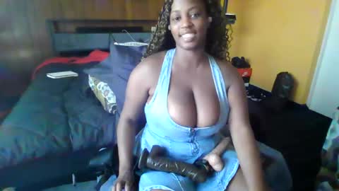 Snapshot of mistressmochareign chatting on 12, 7, 2026 mistressmochareign online show from 12, 7, 2026