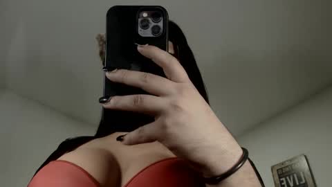 Snapshot of mistressxxalice chatting on 11, 2, 2025 ALICE MADANE online show from 11, 2, 2025