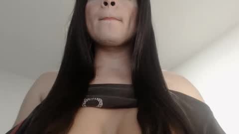 Snapshot of mistressxxalice chatting on 27, 9, 2025 ALICE MADANE online show from 27, 9, 2025