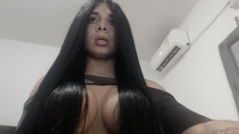 Snapshot of mistressxxalice chatting on 19, 11, 2025 ALICE MADANE online show from 19, 11, 2025