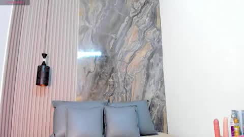 mistt_miaa online show from 17, 10, 2025