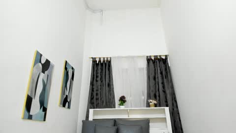 mistt_miaa online show from 7, 4, 2026