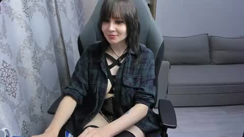 Snapshot of misty_dark chatting on 25, 6, 2026 misty_dark online show from 25, 6, 2026