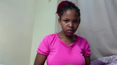 Snapshot of misty_shee chatting on 25, 4, 2026 misty_shee online show from 25, 4, 2026