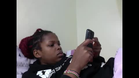 Snapshot of misty_shee chatting on 27, 4, 2026 misty_shee online show from 27, 4, 2026