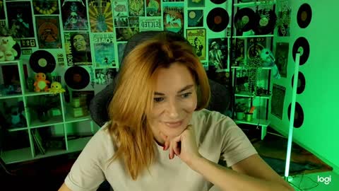 Snapshot of mistybarnes chatting on 2, 12, 2024 MistyBarnes NONUDE MODEL online show from 2, 12, 2024
