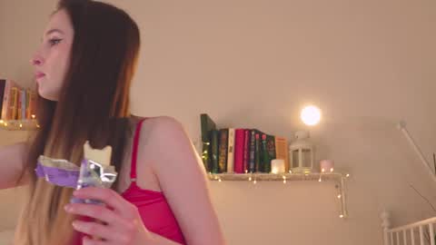 Mita online show from 2, 1, 2025