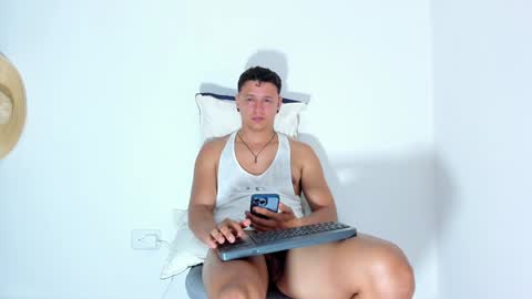 Snapshot of mitchellburns chatting on 8, 2, 2025 mitchell online show from 8, 2, 2025