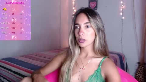 Snapshot of mitchwilson1 chatting on 19, 11, 2025 mitchwilson1 online show from 19, 11, 2025