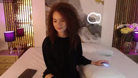 Mtica Brennet online show from 3, 2, 2026