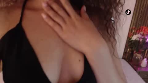 Mtica Brennet online show from 11, 3, 2026