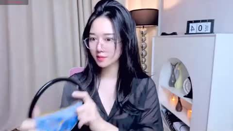 Snapshot of miu99999 chatting on 4, 7, 2026 miu99999 online show from 4, 7, 2026