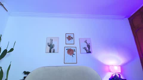 Miwa  online show from 17, 12, 2024