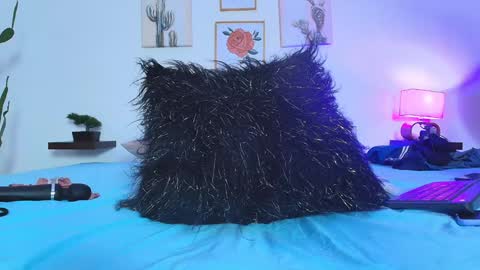 Miwa  online show from 24, 12, 2024