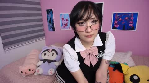 Snapshot of miwaviolet chatting on 18, 9, 2025 Miwa Violet online show from 18, 9, 2025