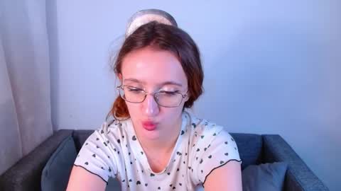 Snapshot of miya_here chatting on 29, 5, 2026 Miya online show from 29, 5, 2026