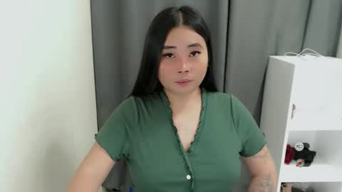 Snapshot of miya_licious chatting on 19, 5, 2026 cassie marie online show from 19, 5, 2026