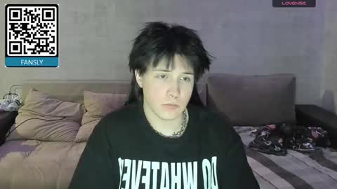 Snapshot of miya_meow_miku chatting on 20, 11, 2025 MeowMiku online show from 20, 11, 2025