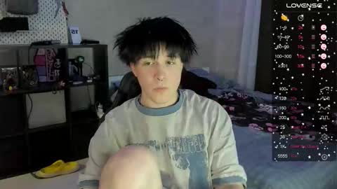 Snapshot of miya_meow_miku chatting on 5, 12, 2025 MeowMiku online show from 5, 12, 2025