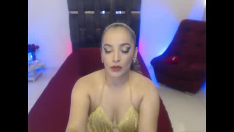 Snapshot of miyu_charlotte chatting on 4, 10, 2025 Charlotte online show from 4, 10, 2025