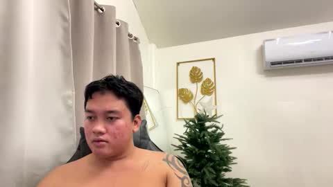 Snapshot of mj_xx7828 chatting on 24, 11, 2025 Michole Jay online show from 24, 11, 2025