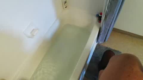 mjeffrey460699861 online show from 10, 4, 2026