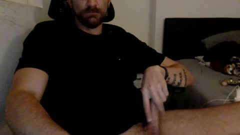 Snapshot of mkmarkets chatting on 4, 3, 2026 Hrny Lat .. online show from 4, 3, 2026