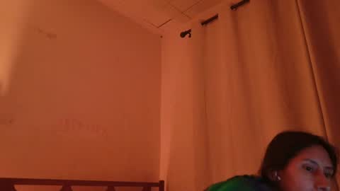 Snapshot of mli739709 chatting on 19, 7, 2026 MoonLipson online show from 19, 7, 2026