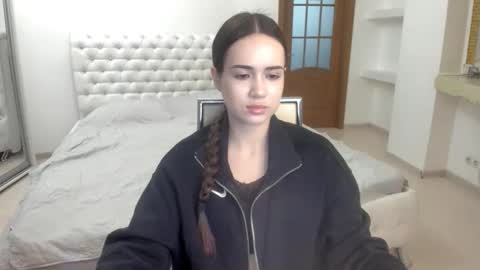 Beata online show from 1, 2, 2025