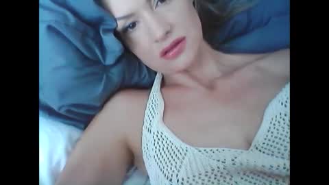 mmmmyesplease1 online show from 20, 12, 2024