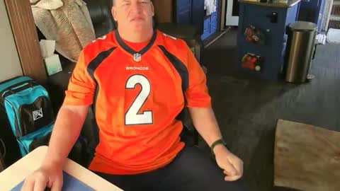 mmmthatsfunnn online show from 21, 12, 2025