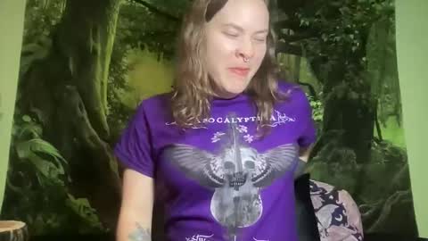 Snapshot of mo0n_goddess chatting on 30, 5, 2026 Misty online show from 30, 5, 2026