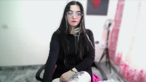 Sam online show from 8, 4, 2026