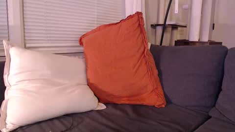 Snapshot of moda96 chatting on 23, 12, 2025 Scott online show from 23, 12, 2025