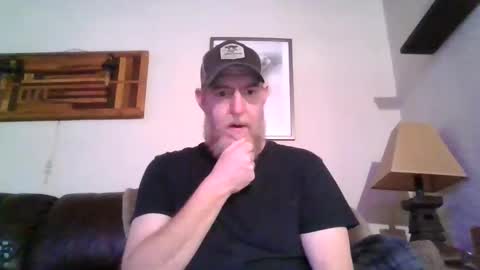 Snapshot of moeblick chatting on 7, 1, 2025 moeblick online show from 7, 1, 2025