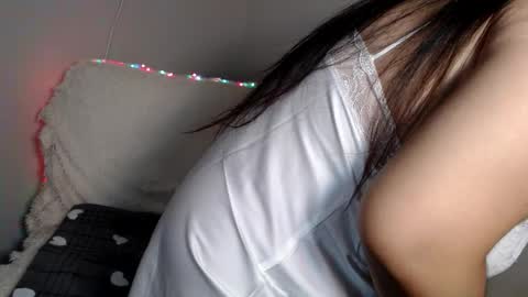 Molly online show from 30, 1, 2025