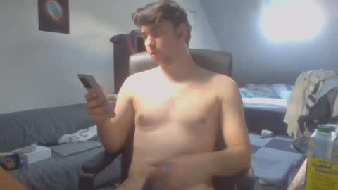 Snapshot of moistbreadstick chatting on 1, 7, 2026 moistbreadstick online show from 1, 7, 2026