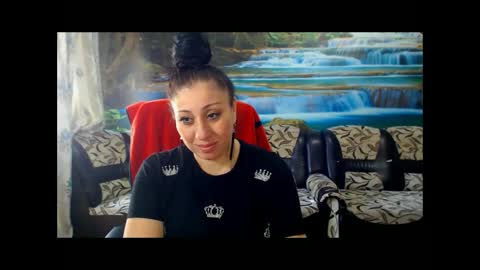 Snapshot of moistmady chatting on 15, 4, 2026 moistmady online show from 15, 4, 2026