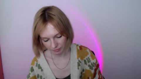mollilove online show from 7, 5, 2026