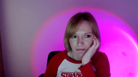 mollilove online show from 12, 5, 2026